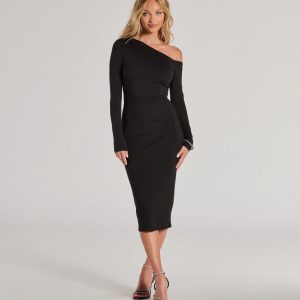 Classic And Sleek Knit Off-Shoulder Long Sleeve Midi Dress